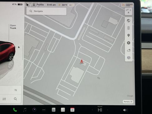 Used 2022 Tesla Model Y Long Range image 18