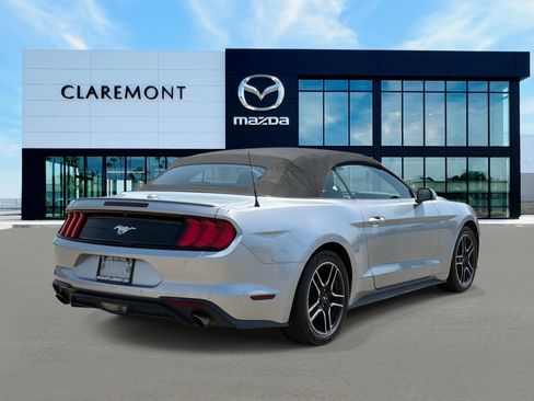 Used 2023 Ford Mustang Premium image 5