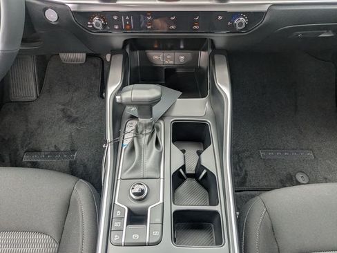 New 2026 Kia Sorento LX FWD image 21