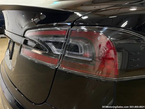 Used 2021 Tesla Model S Plaid AWD/4WD image 5