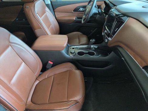 Used 2018 Chevrolet Traverse High Country image 25