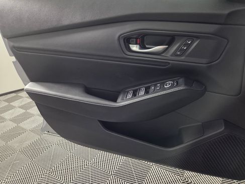 Used 2025 Honda Accord Sport image 18