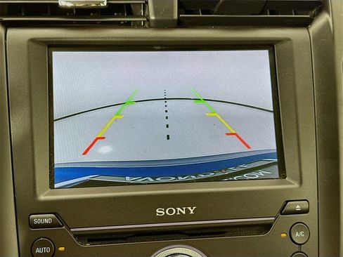 Used 2020 Ford Fusion Energi Titanium image 18