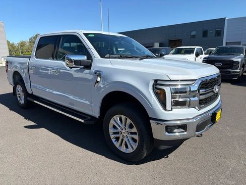 New 2025 Ford F150 Lariat w/ Equipment Group 502A High AWD/4WD image 3