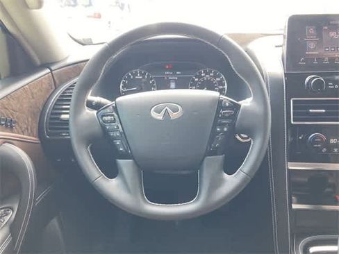 Certified 2024 INFINITI QX80 Premium Select w/ Cargo Package image 15