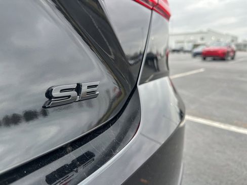 Certified 2025 Toyota Camry SE w/ Convenience Package image 40