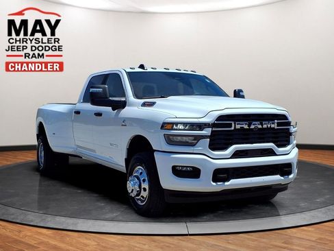 New 2026 RAM 3500 Big Horn AWD/4WD image 16
