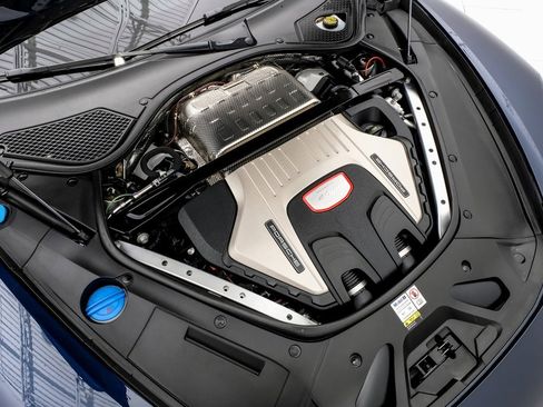 Used 2022 Porsche Panamera Turbo S image 45