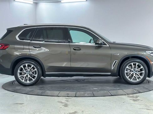 Used 2023 BMW X5 xDrive45e w/ Climate Comfort Package image 8