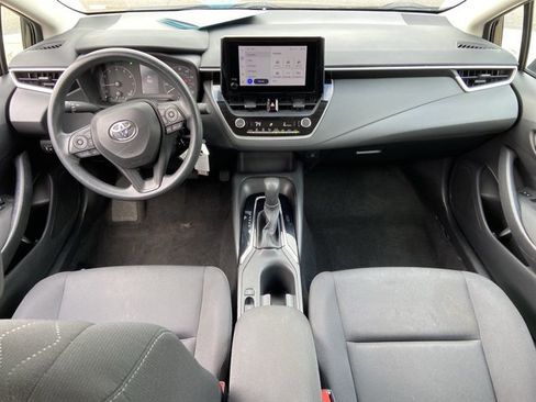 Used 2024 Toyota Corolla LE image 48