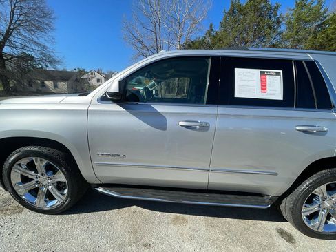 Used 2017 GMC Yukon Denali w/ Open Road Package image 3