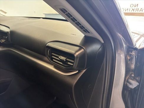 Used 2021 Ford Explorer XLT w/ Class III Trailer Tow Package image 36