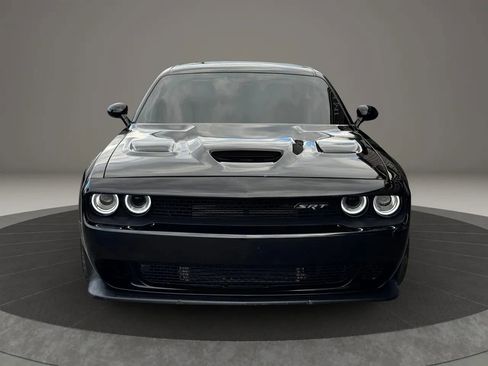 Used 2021 Dodge Challenger R/T Scat Pack RWD image 5