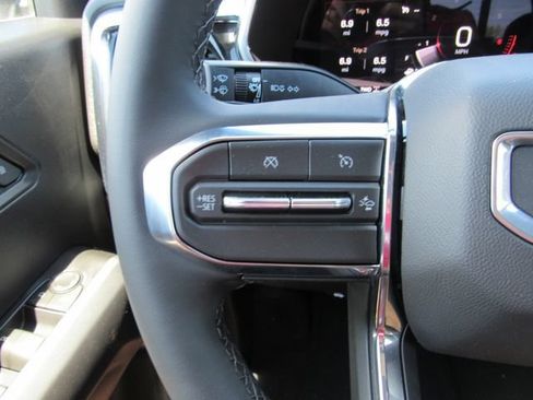New 2026 GMC Canyon Elevation AWD/4WD image 15