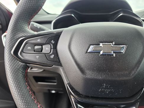 Used 2023 Chevrolet TrailBlazer RS w/ Convenience Package FWD image 23