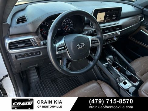 Used 2020 Kia Telluride SX w/ SX Prestige Package image 10