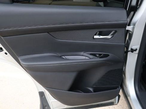 Certified 2025 Nissan Murano SL image 14