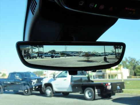 New 2026 Chevrolet Traverse High Country image 25