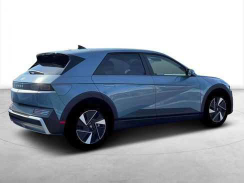 New 2026 Hyundai Ioniq 5 SE RWD image 8