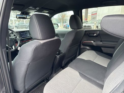 Certified 2023 Toyota Tacoma TRD Sport w/ Advanced Technology Package image 19