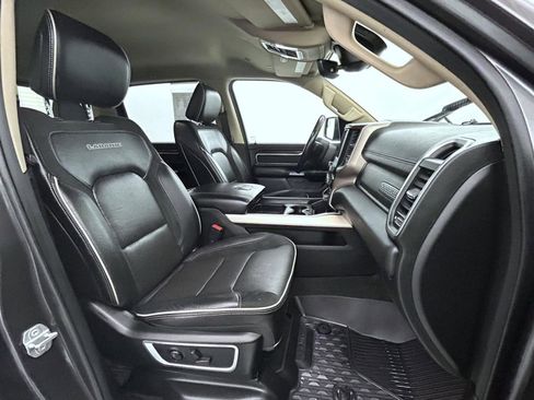 Certified 2021 RAM 1500 Laramie image 15