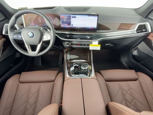 New 2026 BMW X5 sDrive40i w/ Premium Package image 14