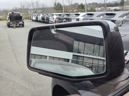 Used 2022 Chevrolet Silverado 1500 LTZ w/ Technology Package image 26