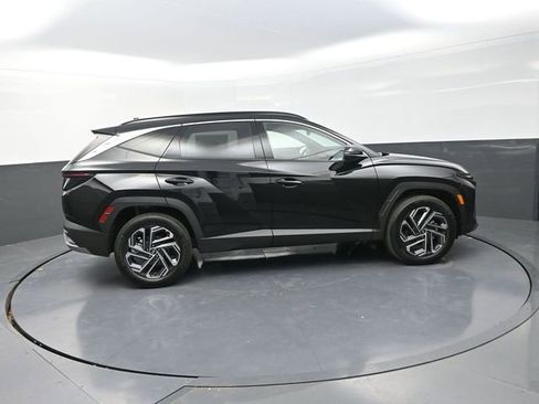 New 2026 Hyundai Tucson Limited AWD/4WD image 9