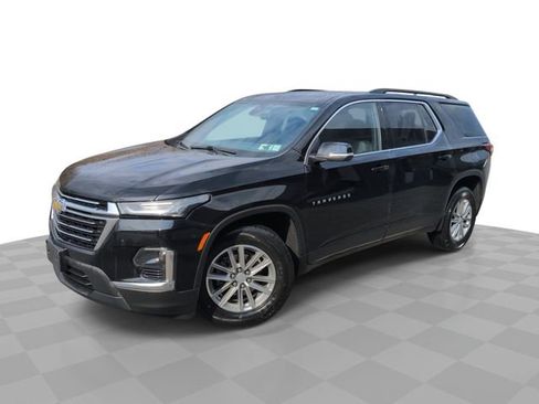 Used 2023 Chevrolet Traverse LT image 1