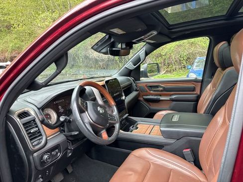 Used 2020 RAM 1500 Limited AWD/4WD image 16