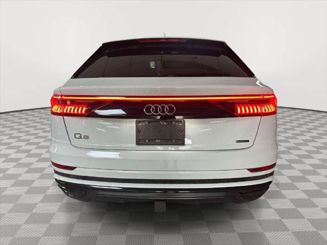 Used 2023 Audi Q8 Premium Plus AWD/4WD image 3
