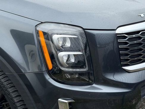 Used 2020 Kia Telluride SX image 4