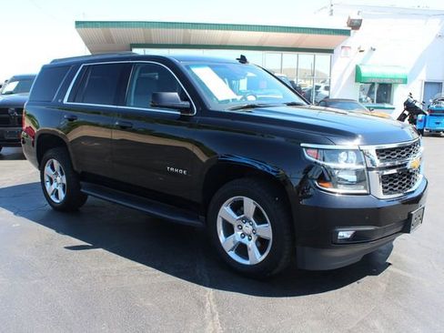 Used 2018 Chevrolet Tahoe LT w/ Luxury Package AWD/4WD image 10