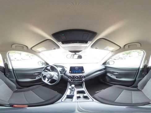 Used 2025 Nissan Sentra SV FWD image 42