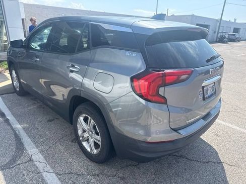 Used 2020 GMC Terrain SLE w/ LPO, Floor Liner Package FWD image 6