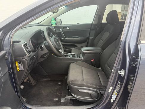Used 2019 Kia Sportage LX image 10