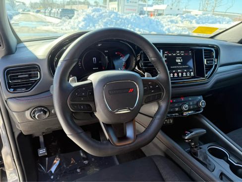 Used 2023 Dodge Durango GT image 13
