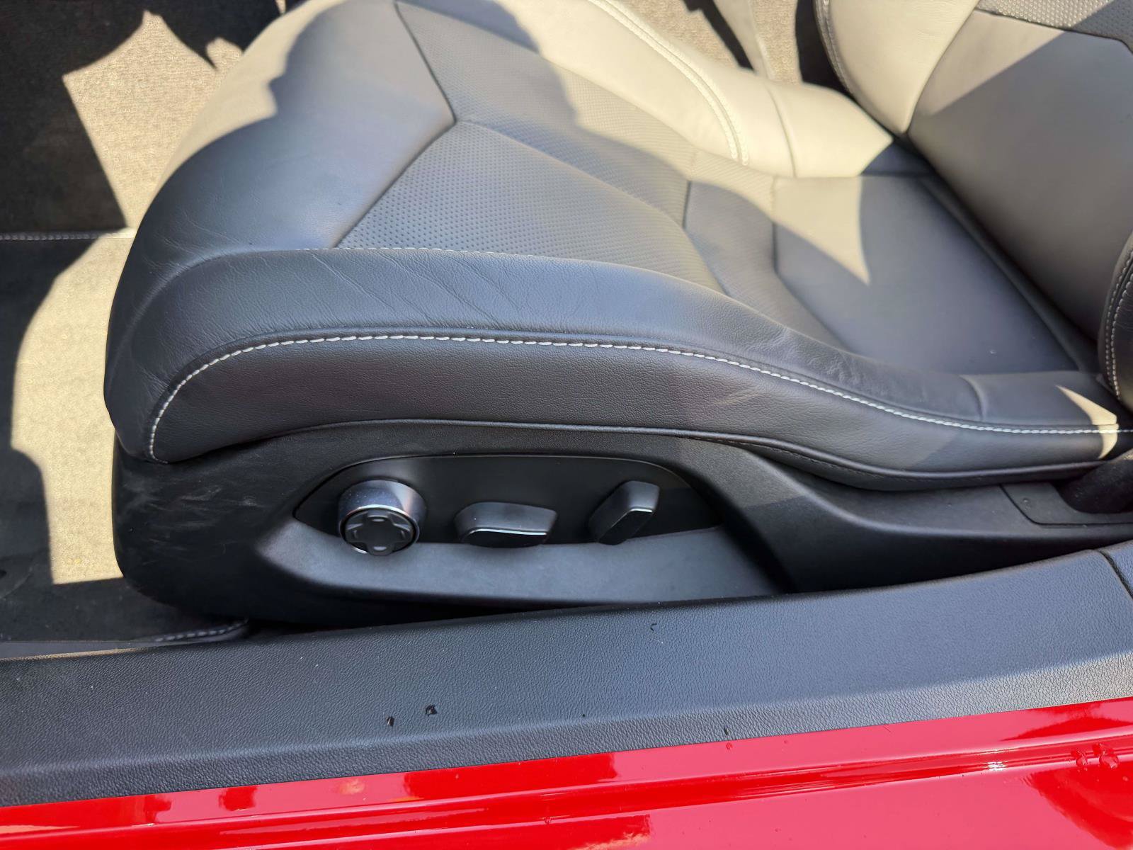 Used 2023 Chevrolet Corvette Z06 RWD image 18