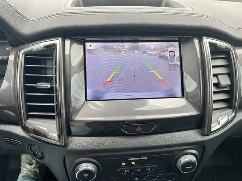 Used 2019 Ford Ranger Lariat w/ Black Appearance Package image 19