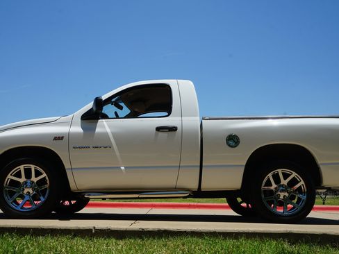 Used 2003 Dodge Ram 1500 Truck 2WD Regular Cab image 7