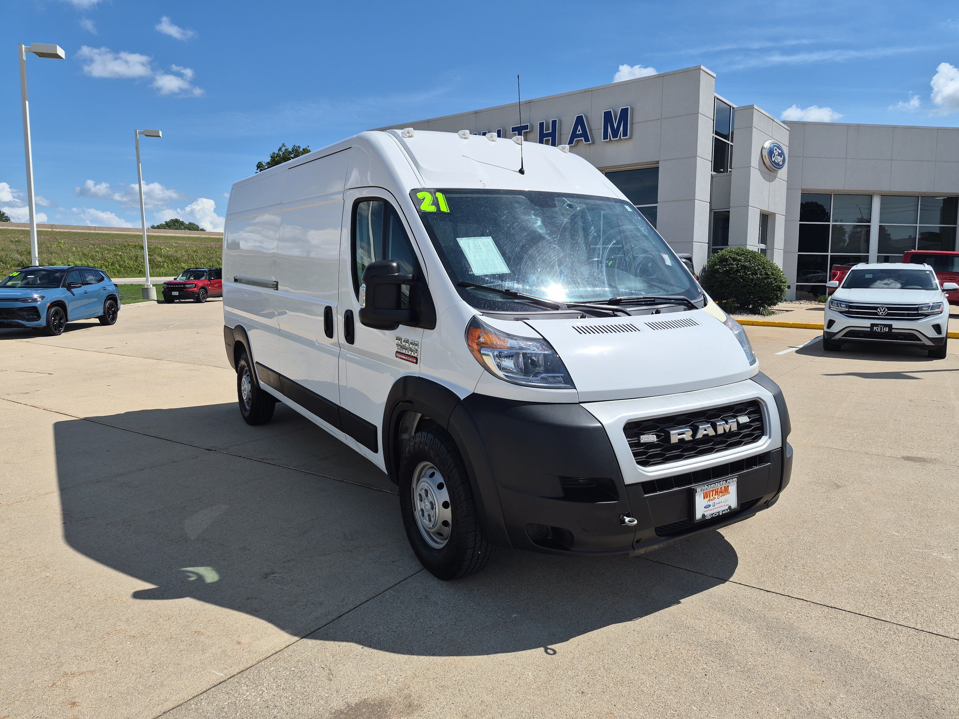 Used 2021 RAM ProMaster 2500 FWD image 2