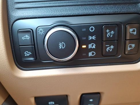 New 2026 Ford F350 Lariat w/ Lariat Premium Package AWD/4WD image 28