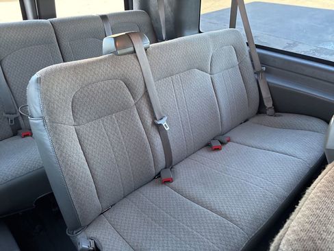 Used 2017 Chevrolet Express 3500 LT w/ LT Preferred Equipment Group image 31