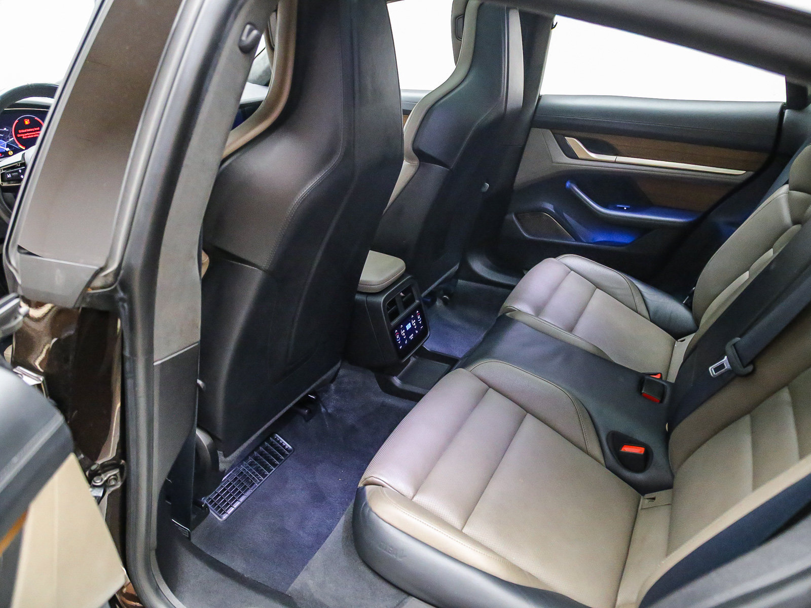 Certified 2021 Porsche Taycan Turbo AWD/4WD image 23