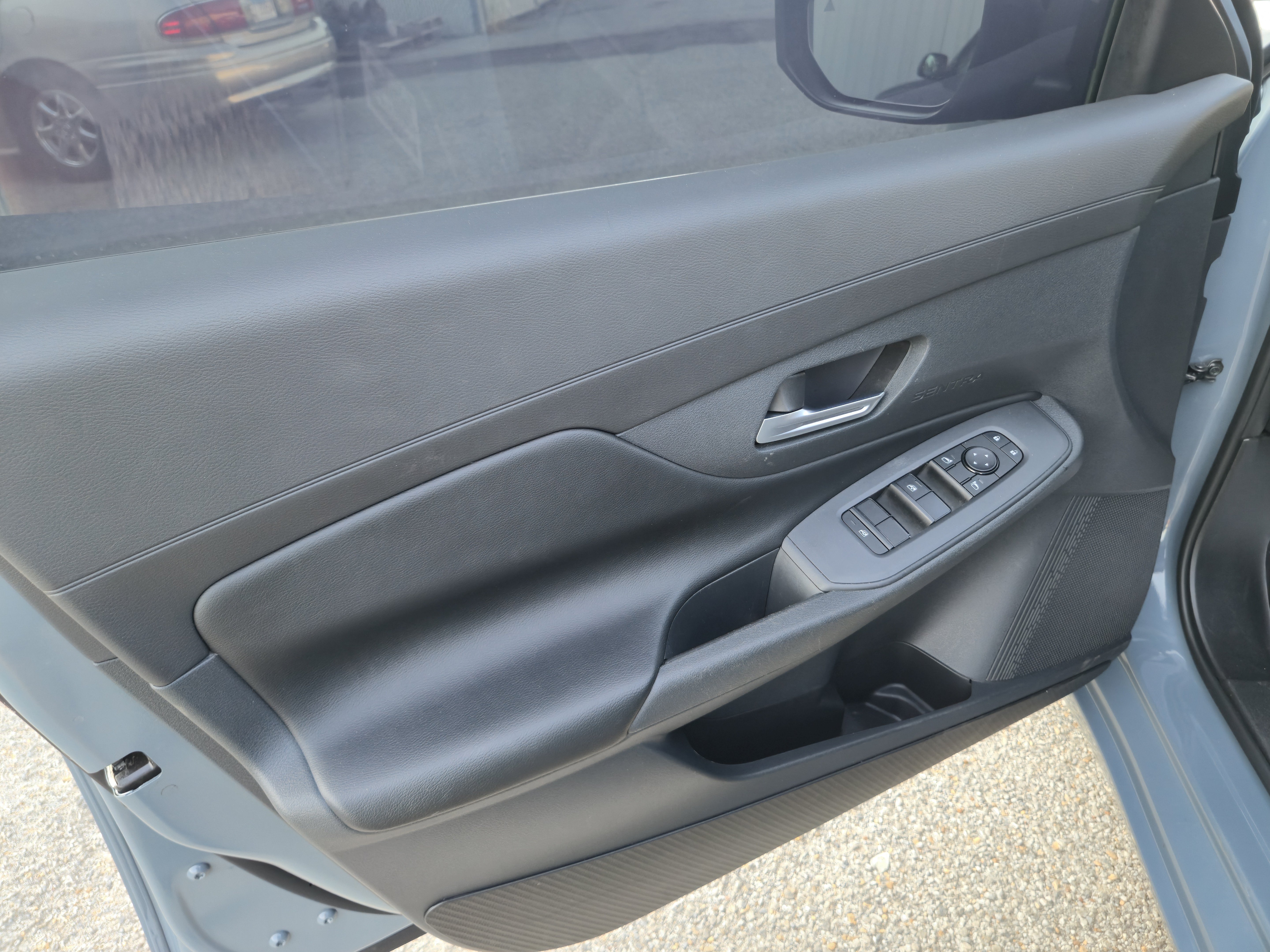Used 2026 Nissan Sentra SV w/ Floor Mat Package FWD image 17