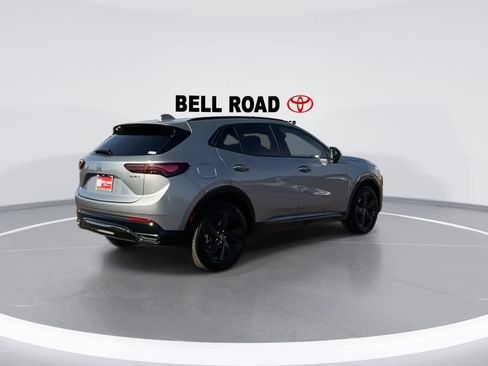 Used 2025 Buick Envision Sport Touring image 8