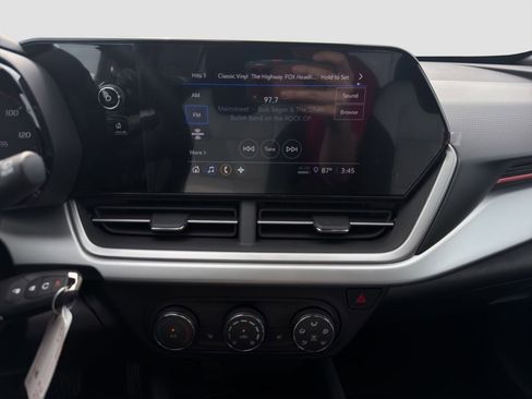 New 2026 Chevrolet Trax RS w/ Driver Confidence Package FWD image 16