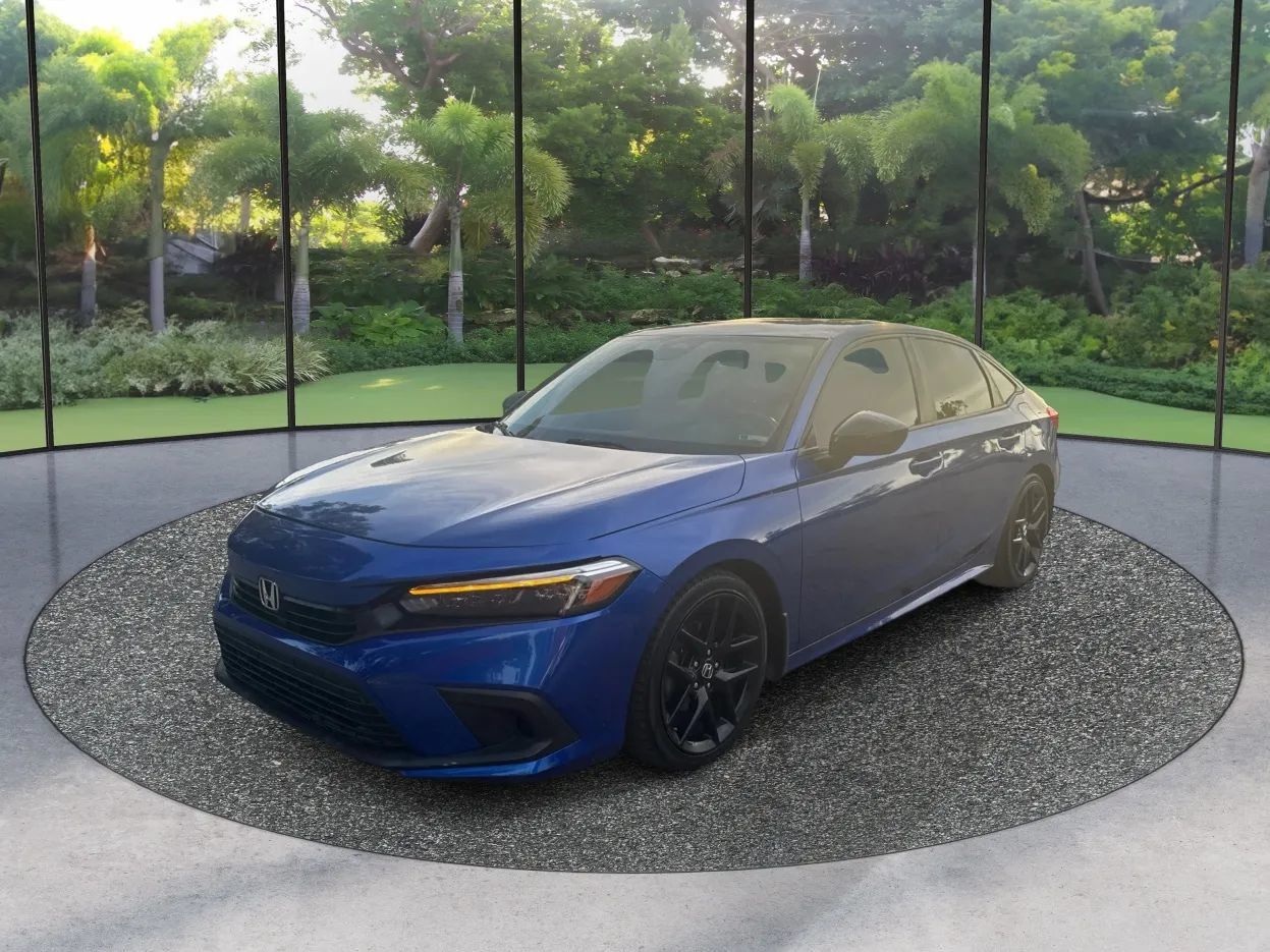 Used 2023 Honda Civic Sport image 1