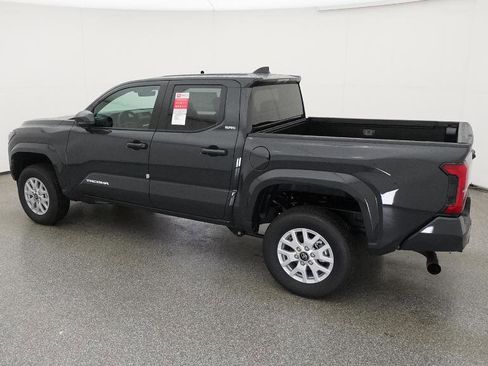 New 2025 Toyota Tacoma SR5 image 4