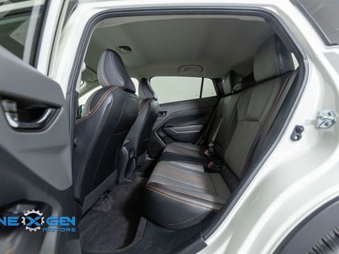 Used 2024 Subaru Crosstrek 2.5i Limited w/ Crosstrek Mirror Package AWD/4WD image 24